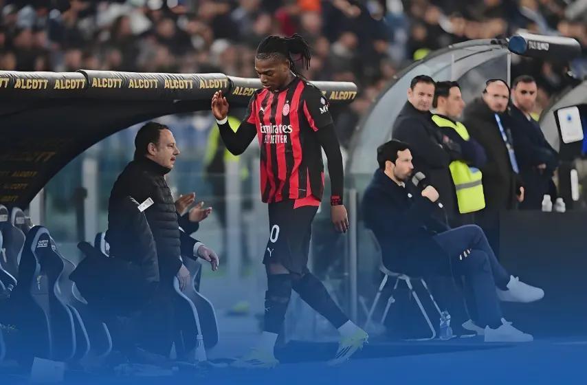 一剑封喉却先戳自己人！米兰头牌怒推主帅，8分差距引爆内讧危机