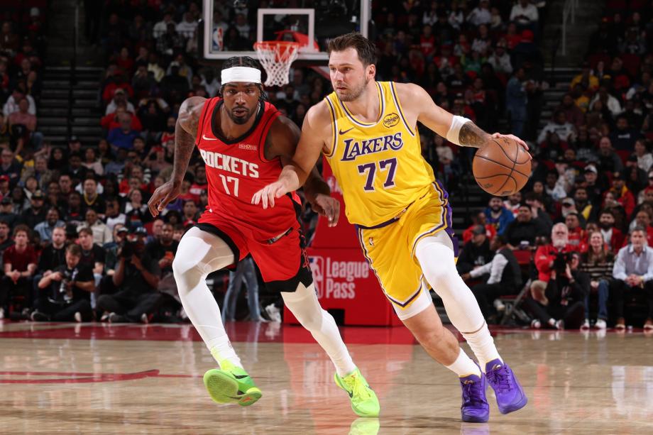 KY开云官网体育下载-东契奇36分杜兰特18分 湖人险胜火箭豪取6连胜